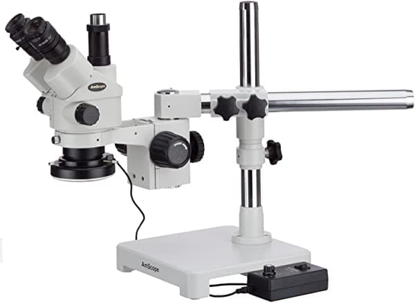 AmScope Microscopio estéreo con zoom 35X-45X Simul-Focal con zoom bloqueable en soporte de brazo boom único con anillo de luz 144-LED SM-3NTPX-144