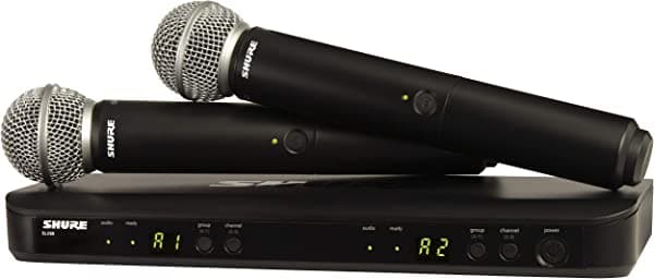 Shure Blx288/Sm58 - Sistema De Micrófono Inalámbrico Para Dos Intérpretes Con Receptor De Doble Canal Blx88 Y Dos Transmisores De Mano Blx2 Con Cápsulas De Micrófono Sm58 El Estándar De La Industria Para Vocales - Banda H8 BLX288/SM58-H9