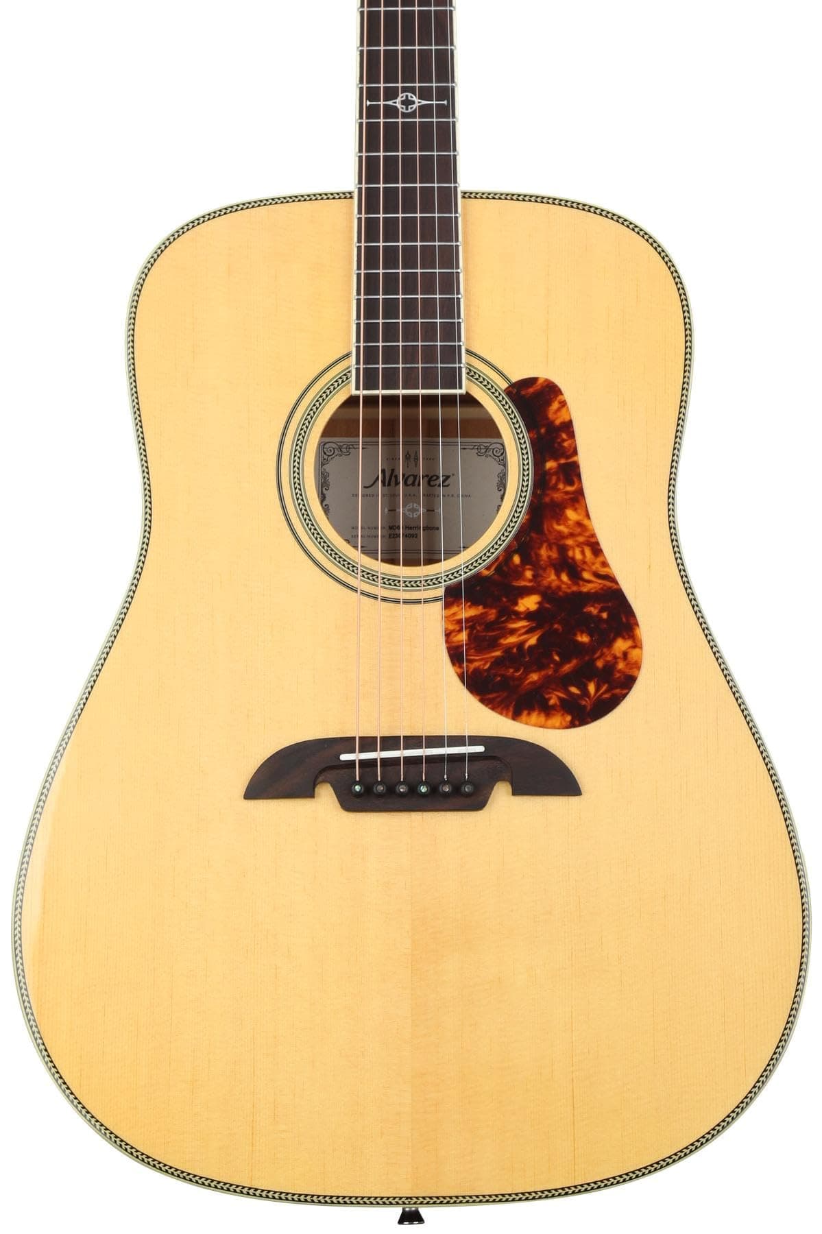 Alvarez MD60 Herringbone Guitarra Acústica - Natural, tapa maciza, estilo herringbone, serie Masterworks