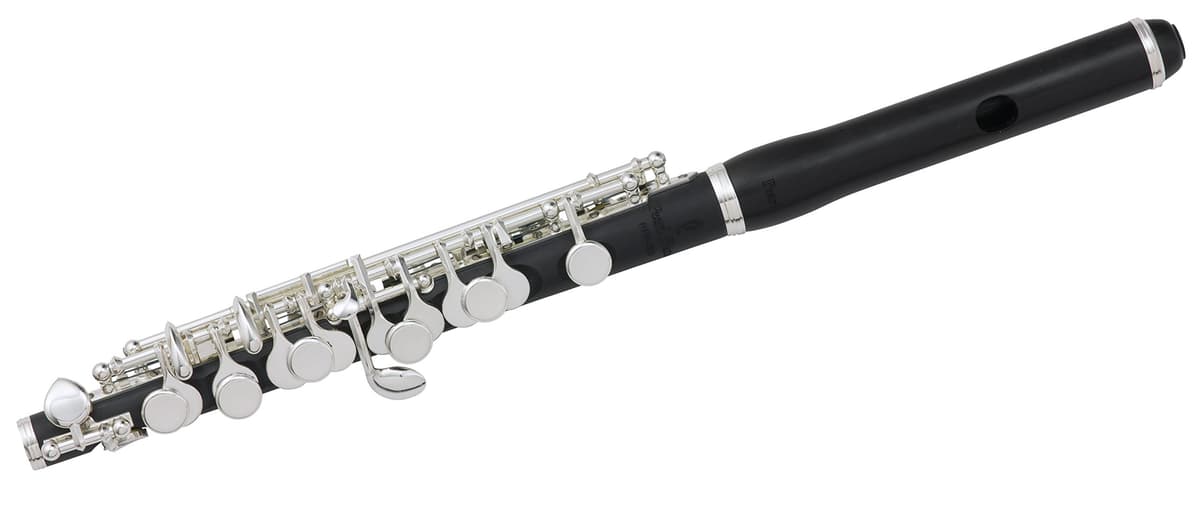 Pearl PFP165ES Piccolo Grenaditte, Mecanismo Bañado en Plata, Brazos de Copa Puntiagudos, Split E, Cuerpo de Grenaditte