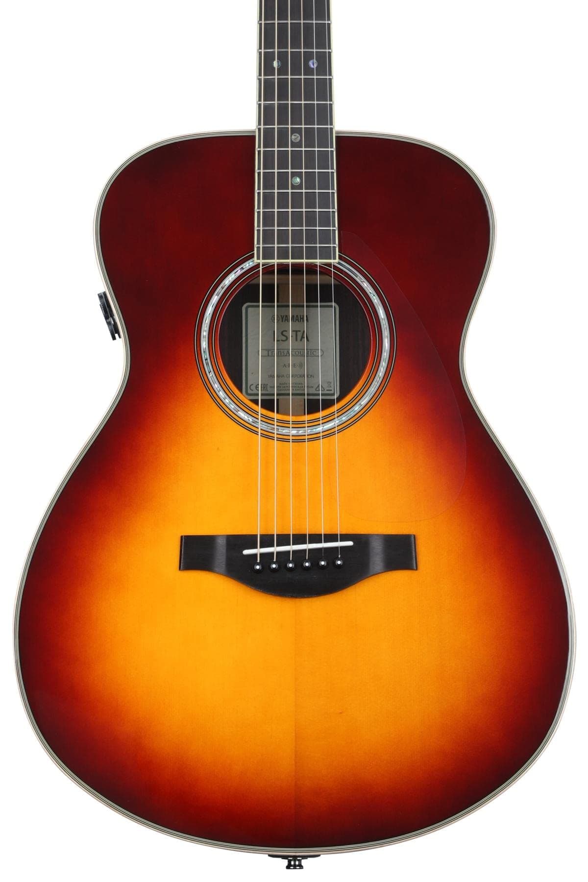 Yamaha L-Series LS-TA BS Guitarra TransAcoustic tamaño concierto con funda acolchada tipo gig bag, Brown Sunburst, acústica con efectos integrados