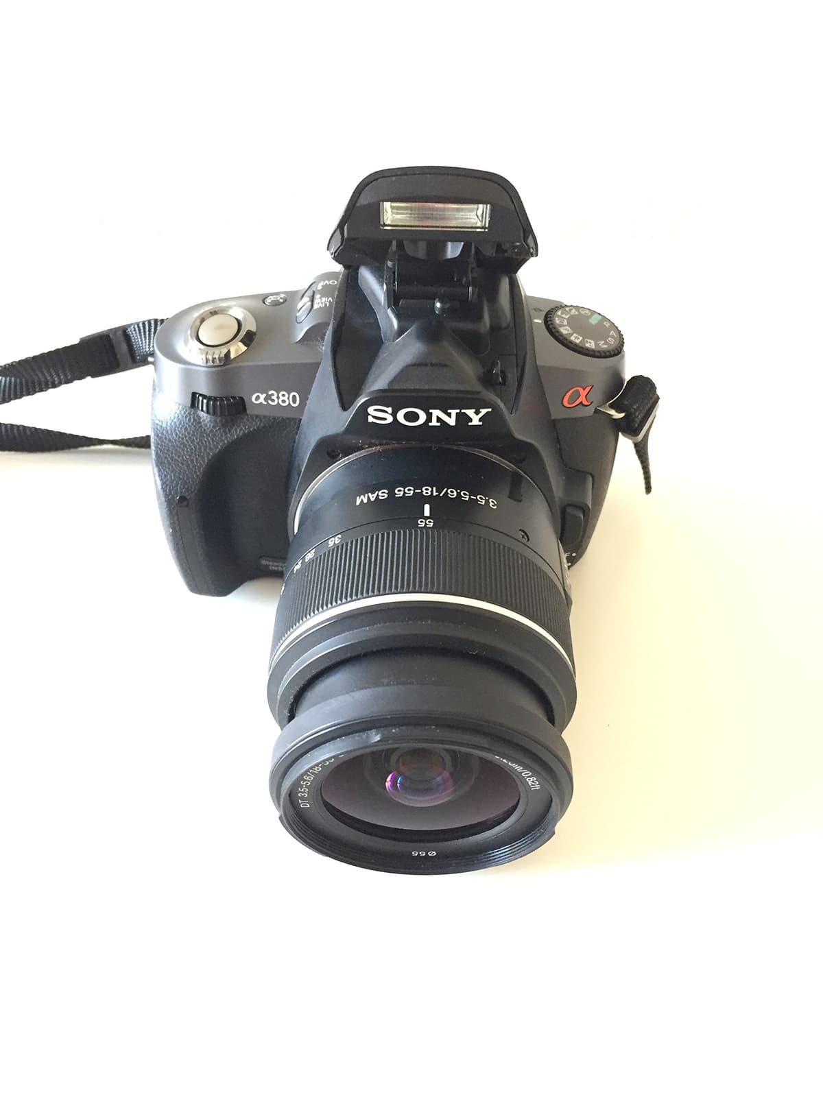 Sony Alpha A380L cámara réflex digital 14.2 MP con estabilización de imagen Super SteadyShot INSIDE y lente 18-55mm DSLRA380L