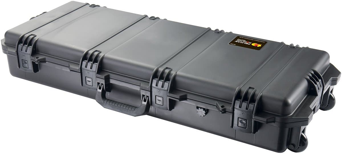 Pelican Storm STRM472PWCM4BLK Estuche para Arma Larga IM3100, Negro, Maletín Rígido Impermeable con Ruedas