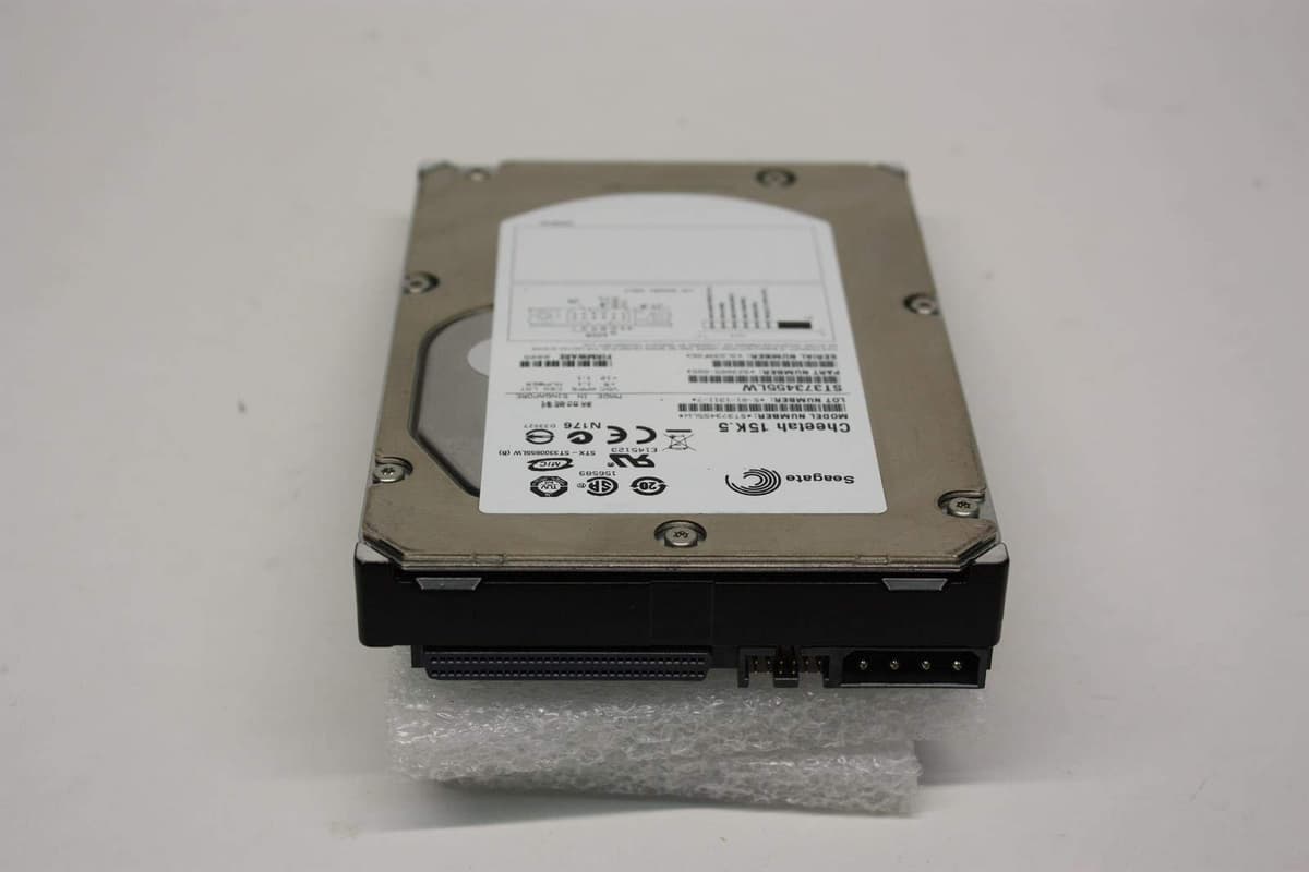 Seagate Cheetah 15K.5 ST373455LW Disco duro interno SCSI 68 pines 73GB 15000 RPM