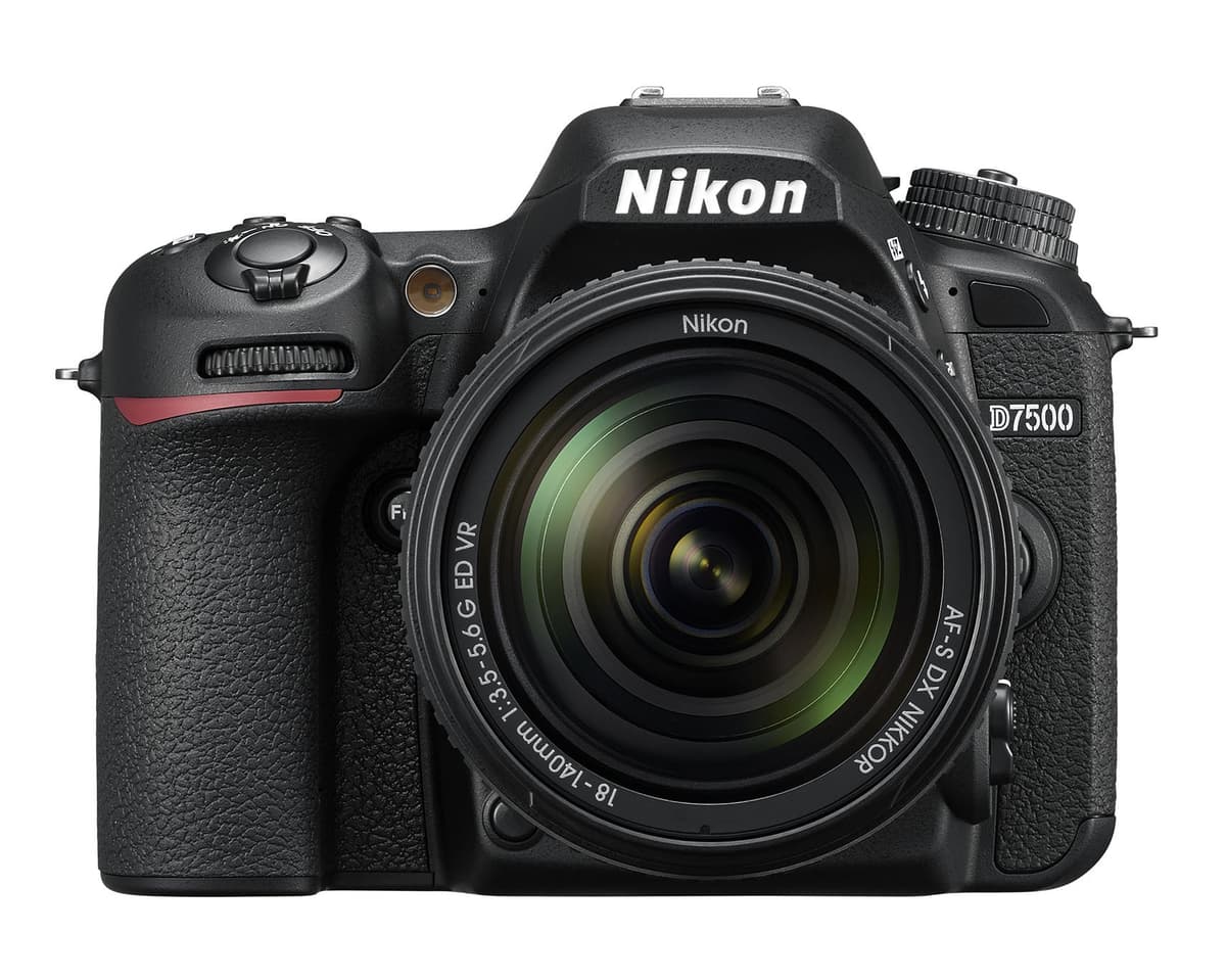 Nikon Cámara Réflex Digital D7500LK18-140 18-140mm VR Kit de Lente, Importación Japonesa, Sin Garantía