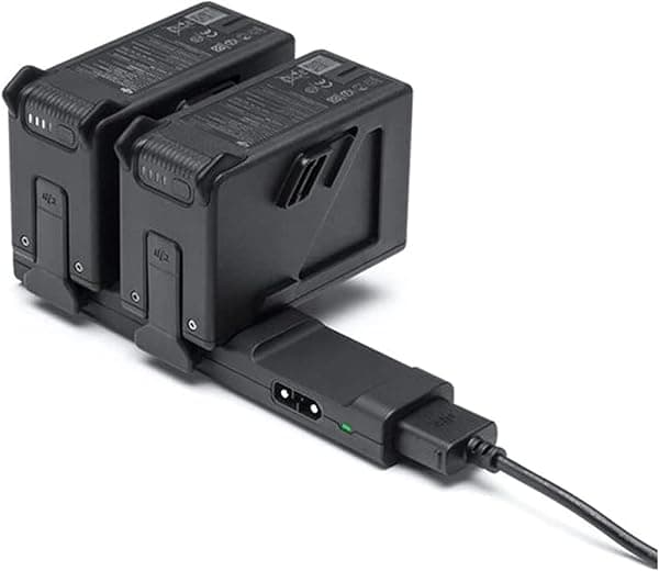 DJI FPV - Kit Vuelo Más, Incluye 2 Baterías de Vuelo Inteligentes y Estación de Carga, Carga hasta 3 Baterías Inteligentes simultáneamente, Capacidad de Batería 2000mAh 1