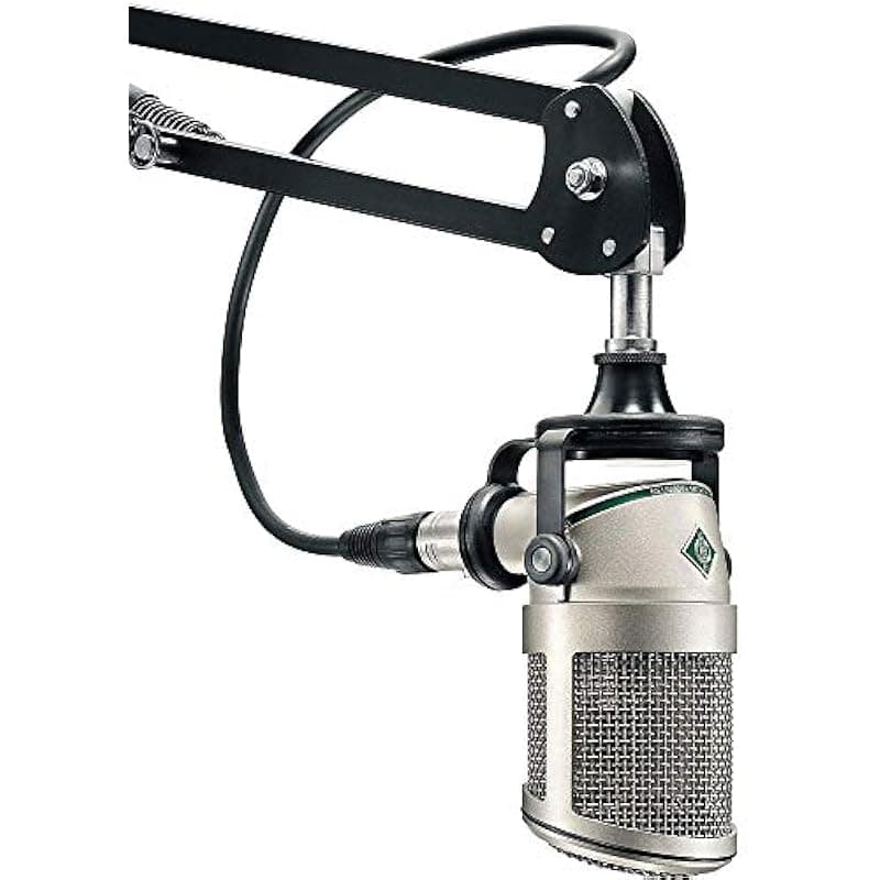Neumann Micrófono de transmisión dinámico BCM 705 con brazo de brazo PSA1 y paquete de cable XLR-XLR