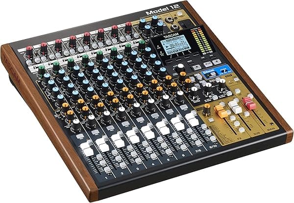Tascam Modelo 12 Mezclador/Grabador/Interfaz de Audio Model 12