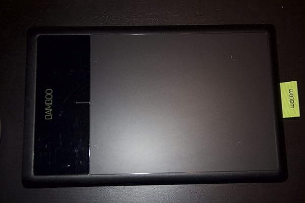 Wacom Bamboo Splash Tableta Gráfica con Lápiz (CTL471)