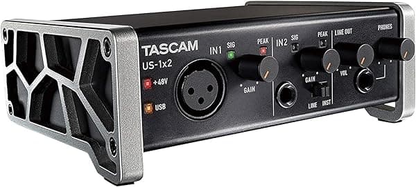Tascam US-1x2 Interfaz de Audio/MIDI USB con Preamplificadores de Micrófono y Compatibilidad con iOS