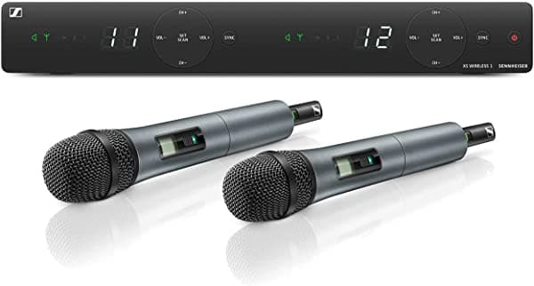 Sennheiser Xsw 1-825 - Juego Voces Doble Con Dos Micrófonos De Mano 825 (A: 548 A 572 Mhz) 508263-cr