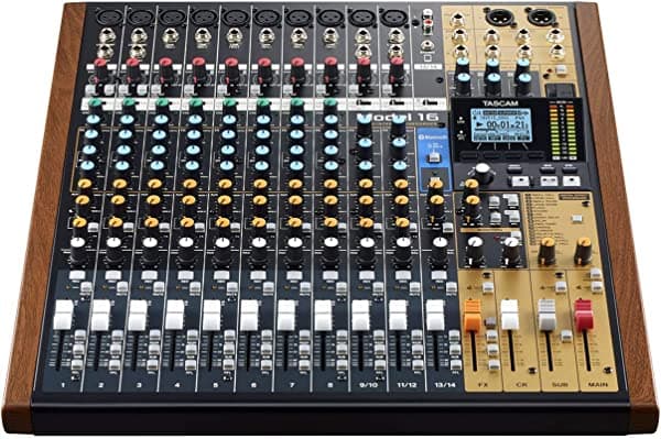 Tascam Model 16 - Estudio de mezcla todo en uno (reacondicionado) MODEL 16-cr