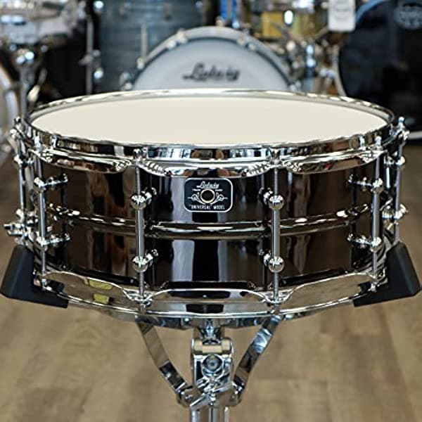 Ludwig Tambor universal de latón cromado de 5.5 x 14 LU5514C