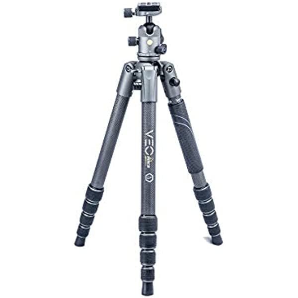 Vanguard Trípode de viaje con rótula de bola, opción de monópode, soporte para smartphone, patas con pinchos y funda de trípode VEO2S265CB