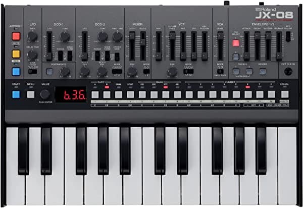Roland Sintetizador De Mesa (Jx-08)