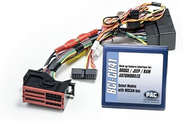 PAC BCI-CH41 interfaz de desbloqueo de navegación y cámara de retroceso para vehículos selectos Chrysler, Dodge y Jeep