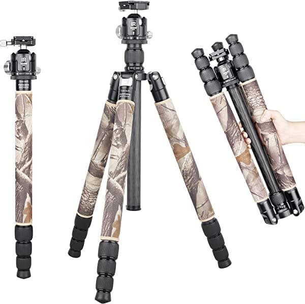 Trípode de fibra de carbono INNOREL RT85CM - Soporte súper profesional con centro de gravedad baja 360° Panoramic Ballhead y cubiertas de patas de camuflaje verde para cámara digital DSLR RT85CM+N44
