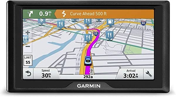 Garmin Drive 6LM EX cuenta con una pantalla de 6 pulgadas, mapas de por vida y mapas de EE. UU 010-01533-0E