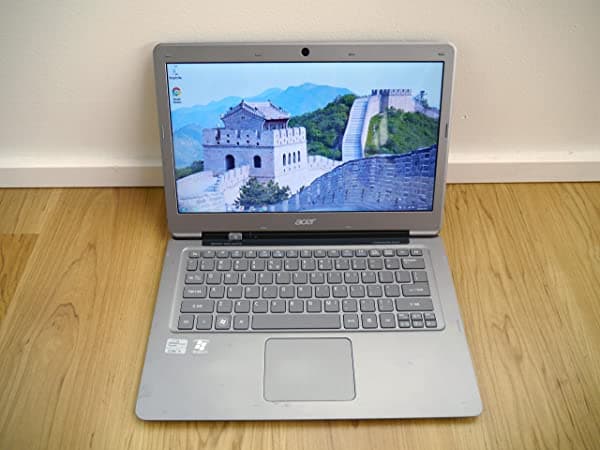Acer S3-391-6046 Ultrabook de 13,3 pulgadas, Intel Core i3-2367M, memoria de 4GB, disco duro de 320 GB y SSD de 20 GB, Windows 8 NX.M4UAA.001