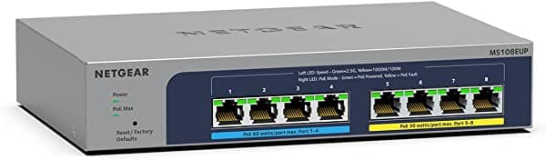 NETGEAR Switch Ultra60 PoE Multi-Gigabit Ethernet Plus de 8 puertos (MS108EUP) - Gestionado, con 4 PoE++ y 4 PoE+ @ 230W, para montaje en escritorio o pared, y garantia limitada de por vida