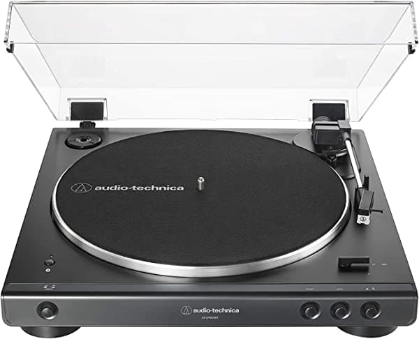 Audio-Technica AT-LP60XBT-BK - Tocadiscos estéreo totalmente automático con transmisión por correa Bluetooth, negro, Hi-Fi, 2 velocidades, cubierta contra polvo, anti-resonancia, bandeja de aluminio fundido a presión