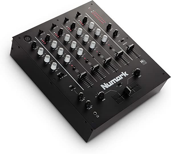 Mezclador Numark de rascado de dos canales, plateado, negro (Silverblack) M6USBBLACK