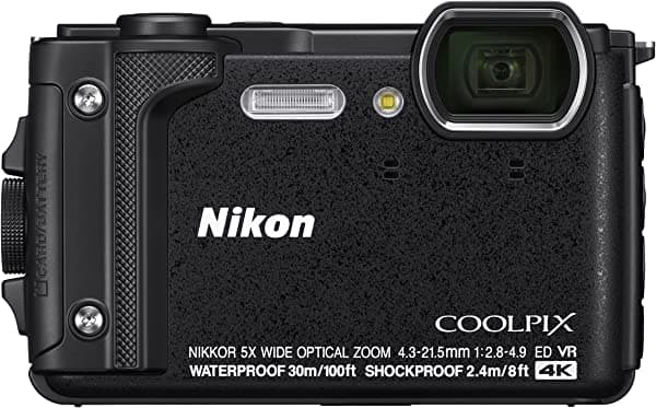 Nikon W300 Cámara digital submarina impermeable con pantalla TFT LCD de 3 pulgadas, negro (reacondicionado certificado)
