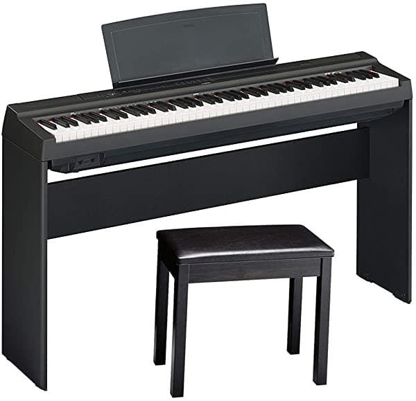 Yamaha P125 - Piano Digital De Acción Con 8 Teclas Con Fuente De Alimentación Y Pedal De Sustain P125BLB