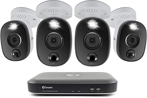 Swann Sistema De Seguridad Dvr De 8 Canales 4 Cámaras Vigilancia Con Cable 4K Hd Dvr-5580 + 2Tb Hdd Captura De Audio Visión Nocturna De Color Luz De Advertencia De Detección De Calor/Movimiento Alexa + Google Swdvk-855804Wl SWDVK-855804WL-US