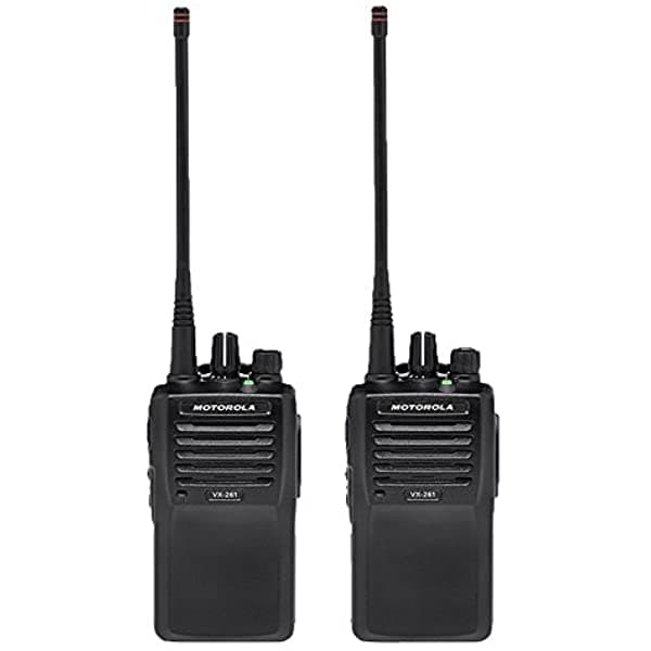 Motorola Solutions - 2 Radios Vhf De 5 Vatios Y 16 Canales Vx-261-D0 De Motorola Solutions - Destinados A Uso Empresarial
