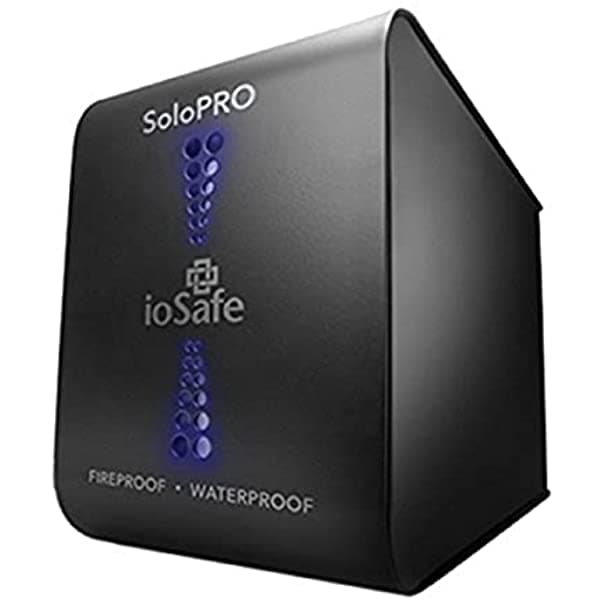 Iosafe Solopro - Disco Duro Externo Resistente Al Fuego Y Al Agua 4 Tb Color Negro (Sm4Tb1Yr)
