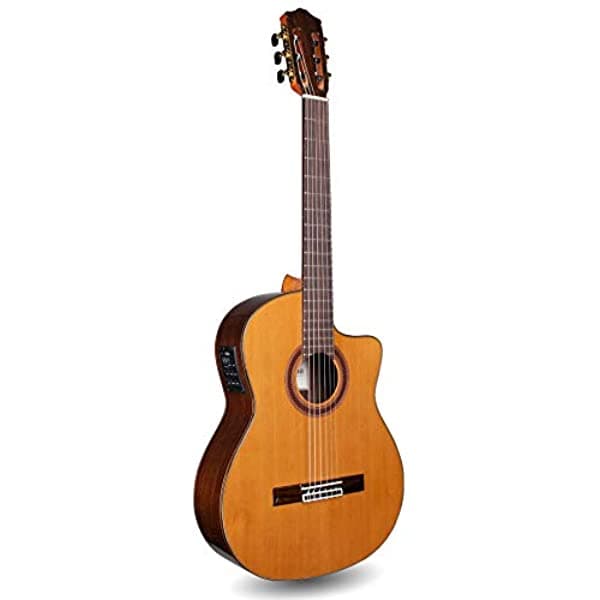Cordoba Iberia C7-CE Guitarra Clásica Electroacústica de Nylon con Cutaway 04704 -