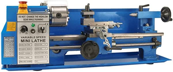 Erie Tools 7 X 14 Banco De Precisión Top Mini Fresado De Metal Velocidad Variable 2500 Rpm Y Lectura Digital Con 5 Pc. Kit De Corte SP2102