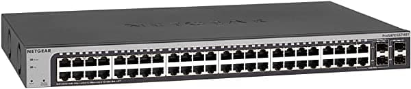 NETGEAR Switch inteligente Gigabit Ethernet de 48 puertos (GS748T) gestionado con 2 SFP 1G y 2 x 1G combo, montaje en rack o escritorio y garantía limitada de por vida GS748T-500NAS