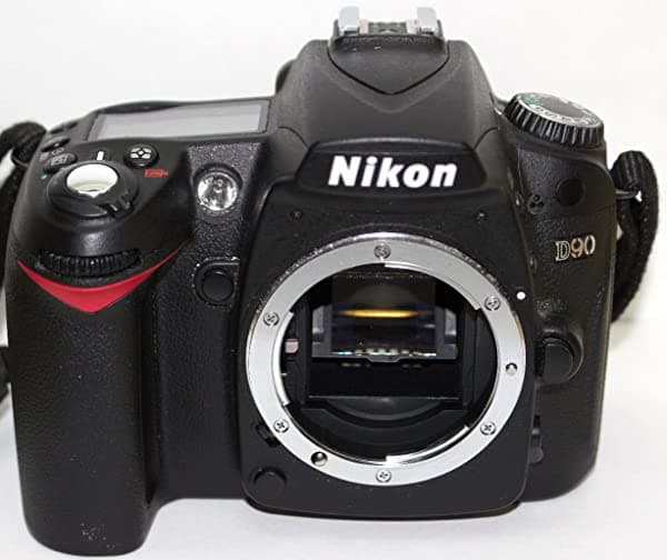 Nikon D90 - Cámara Dslr Cmos (Sólo El Cuerpo) (Modelo Antiguo) 25446
