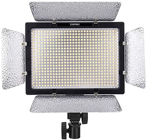 YONGNUO YN600L Luz de Video LED Ajustable de 600 LED con Temperatura de Color de 5500K para Videocámaras y DSLR de Canon/Nikon/Sony 4332083044