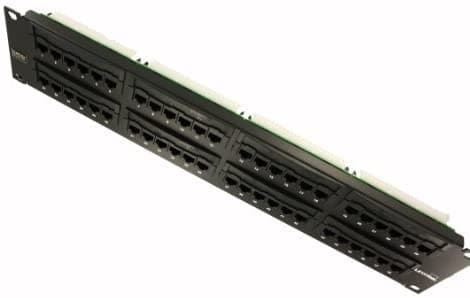 Leviton 5G596-U48 GigaMax 5E Panel de Parcheo Universal, 48 Puertos, 2RU, Categoría 5E, Barra de Gestión de Cables Incluida, Negro