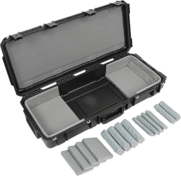 SKB Cases 3i-3614-TKBD iSeries Funda para Teclado de 49 Notas, Carcasa Impermeable Moldeada por Inyección, 14 Almohadillas Total de Gancho y Bucle en 4 Tamaños Diferentes, Mango Retráctil y Ruedas para Fácil Remolque