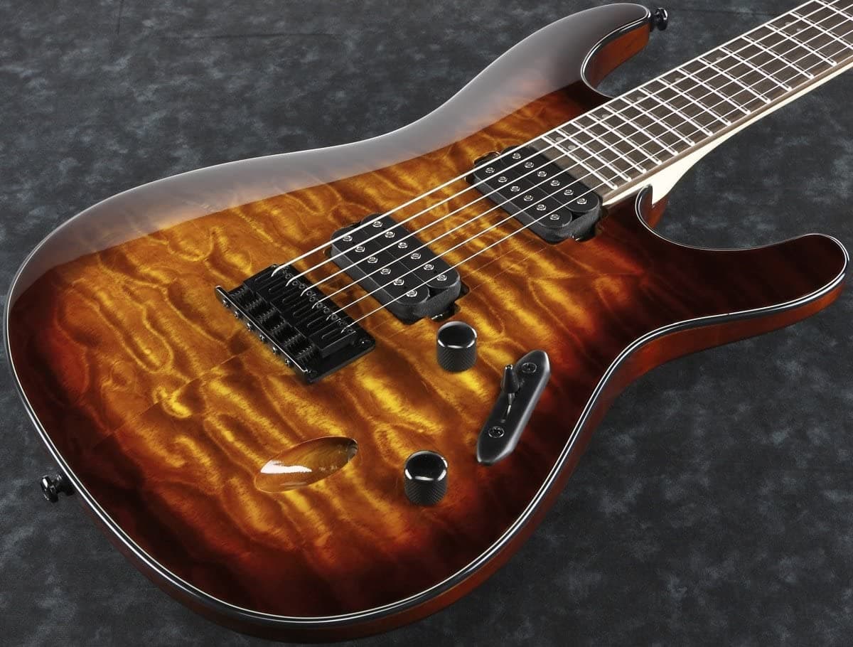 Ibanez S621QM DEB Guitarra Eléctrica - Serie S con diseño Dragon Eye Burst, ideal para rock y metal.