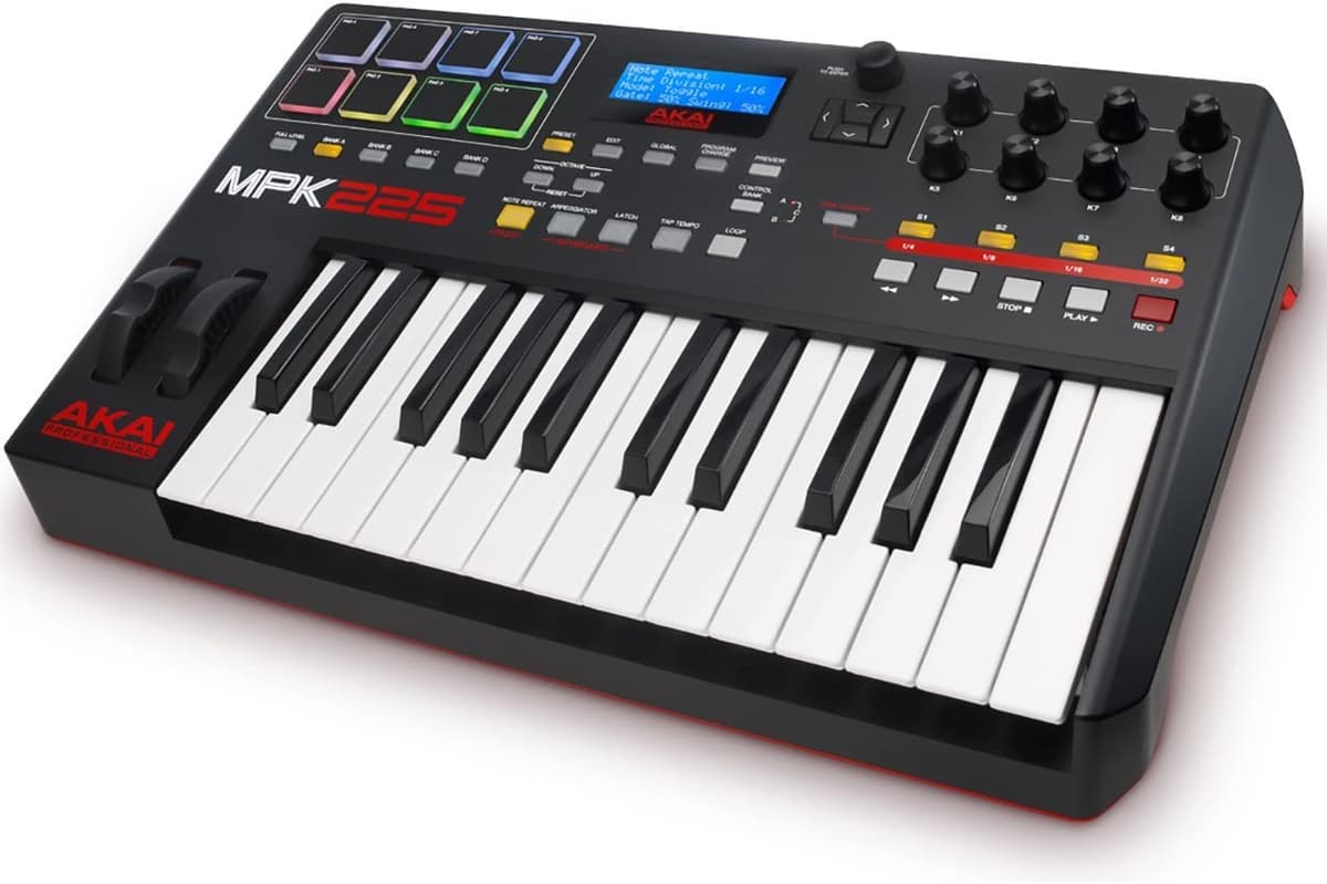 Akai Professional MPK225 Teclado Controlador MIDI USB de 25 Teclas Semicontrapesadas Controles MPC 8 Pads y Q-Links Plug and Play