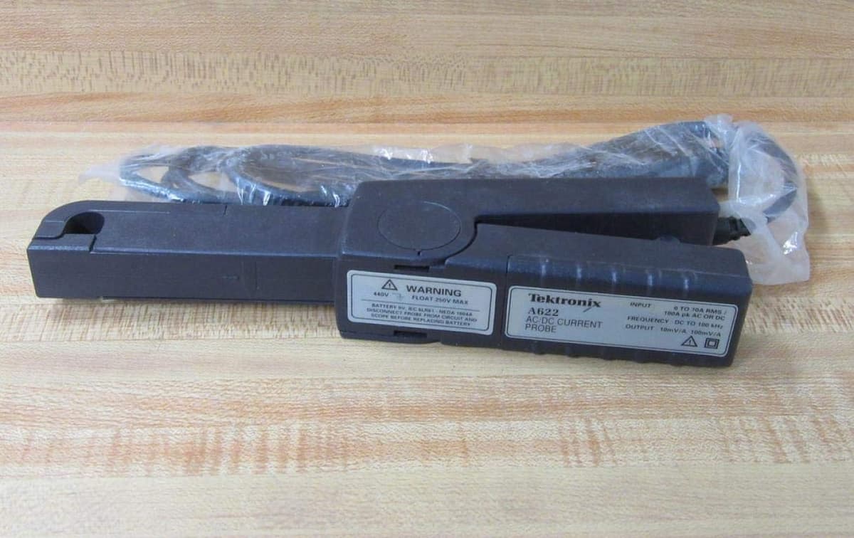 Tektronix A622 Sonda de Corriente, 100 A máx, 10 mV/A, DC a 100 kHz, apertura 0.46", conector BNC