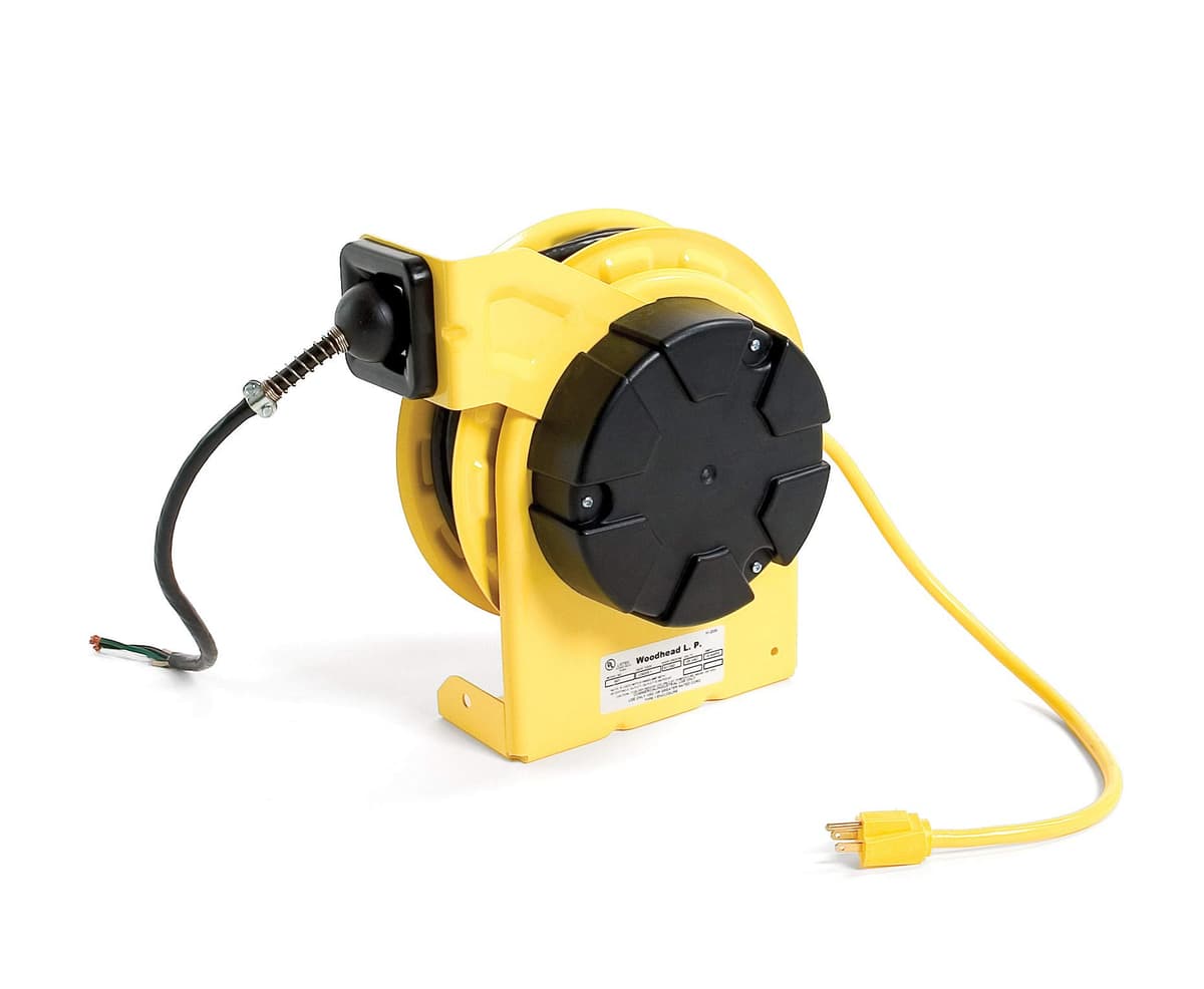 Woodhead 980-1610S Carrete de Cable con Luz, Uso Estándar, Lámpara de Bajo Voltaje 30W, Cable 16/3 SJTOW, Longitud 50 ft, Modelo 980-1610S