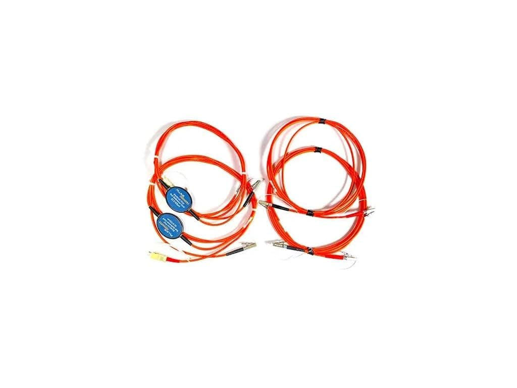 Fluke Networks MRC-62EFC-SCLCKITM cable de referencia de prueba multimodo con flujo circunscrito (2 m) para fibras 62.5 µm LC, kit 2 SC/LC metálico y 2 LC metálico/LC metálico