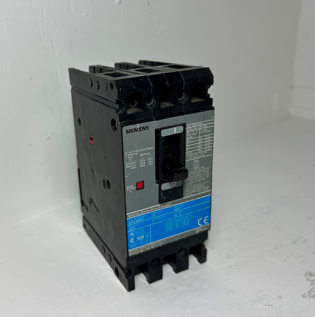 SIEMENS ED63B035 Interruptor Termomagnético 35A 600V 3 Polos 10kA Nuevo ITE/Gould