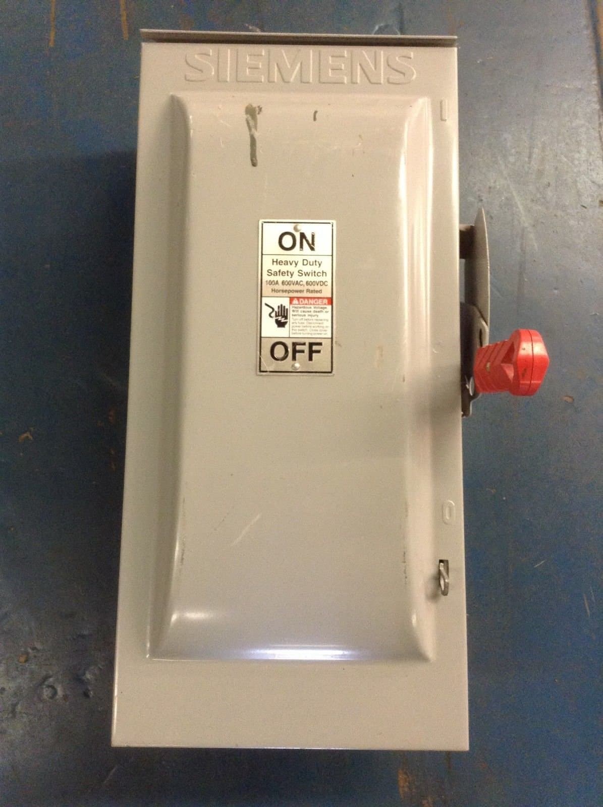SIEMENS Safety Switch HNF363R, Interruptor de seguridad NEMA 3R, 3P 3H, 8"x14.5"x26", exterior, color gris