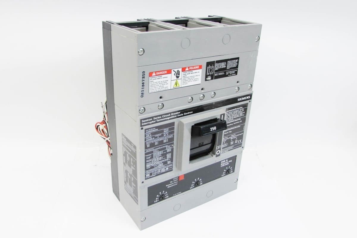 SIEMENS HJXD63B250 Interruptor automático 3 polos 250A 600V usado U industriales protección circuitos