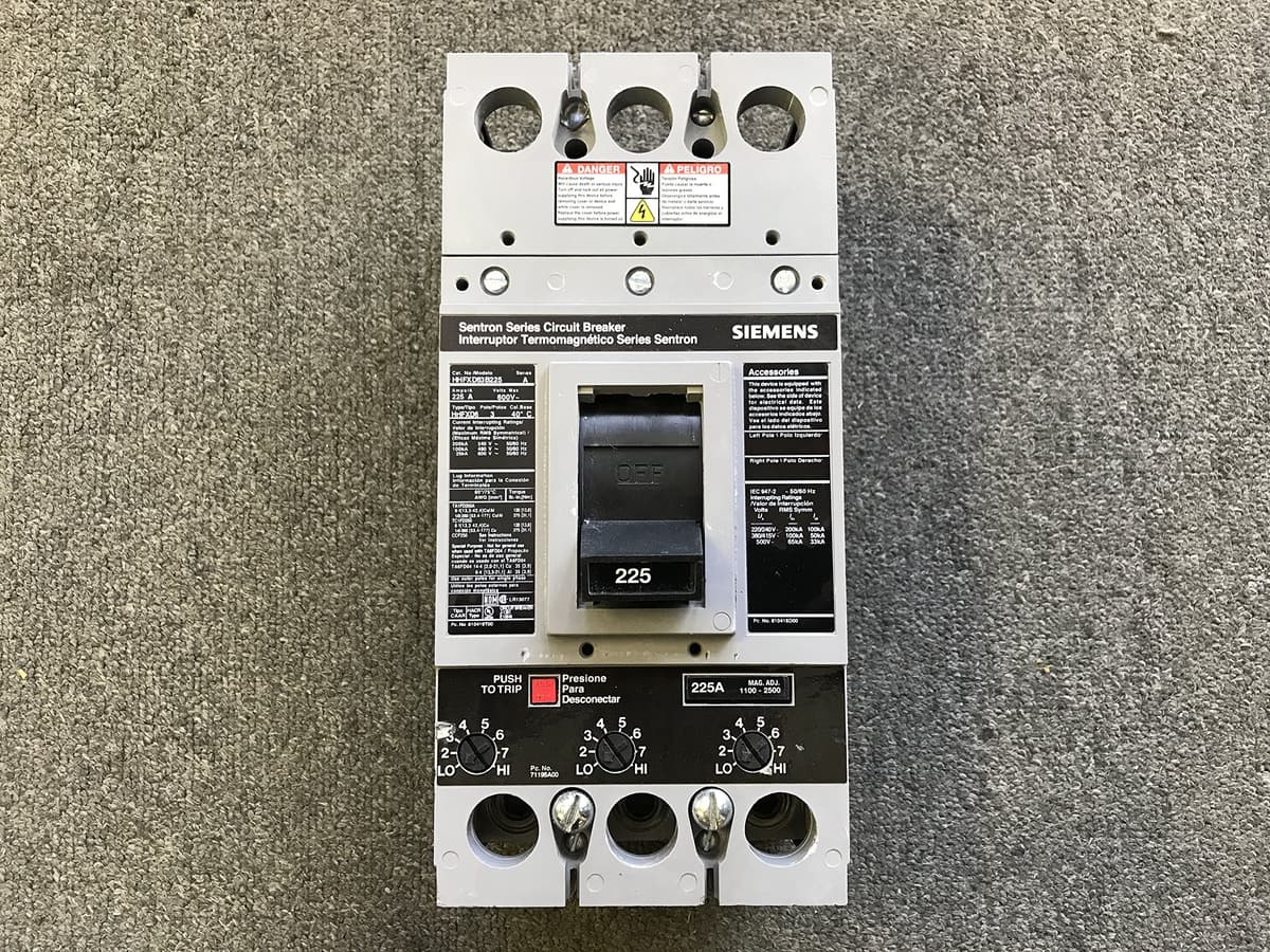 SIEMENS HHFXD63B225 225A 600V 3P Usado interruptor automático, disyuntor de potencia, 3 polos, industrial
