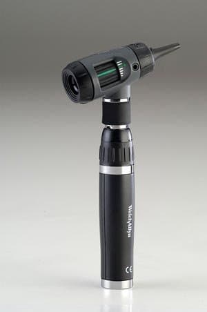 Welch Allyn W-A25270M Otoscopio MacroView con estuche