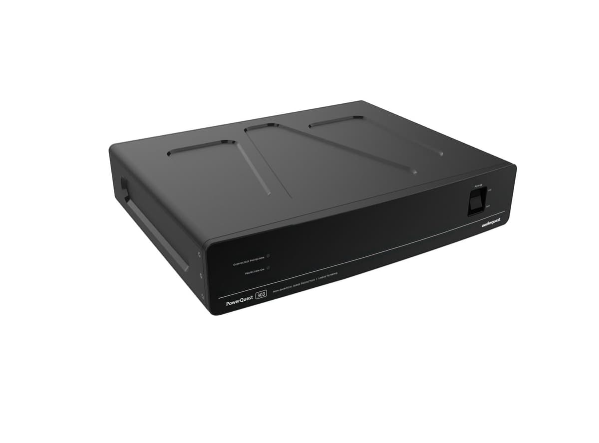 AudioQuest PowerQuest 303 acondicionador de energía con 12 tomas y supresor de sobretensiones no sacrificial - Norteamérica PQ303NA