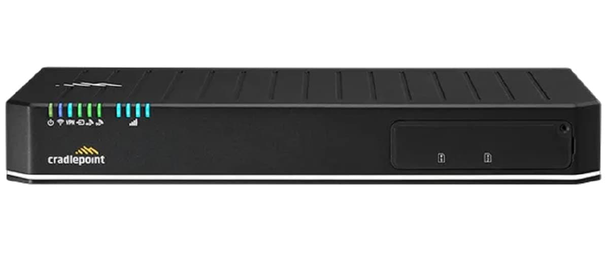 Cradlepoint E3000 Router 5G con plan NetCloud Enterprise Branch Essentials 1 año BF01-30005GB-GN